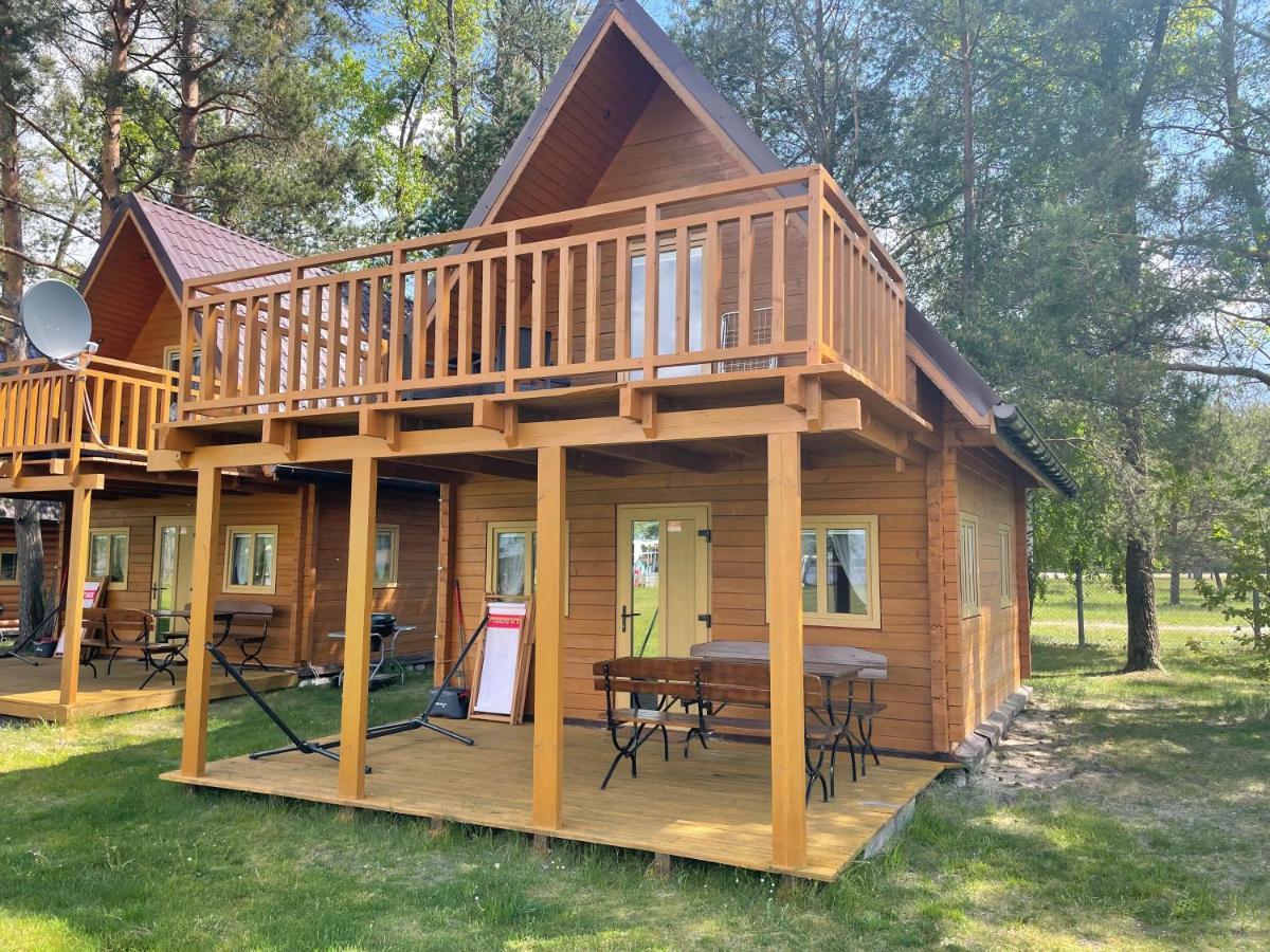 Camping Szczecinek Domy Wypoczynkowe Екстериор снимка