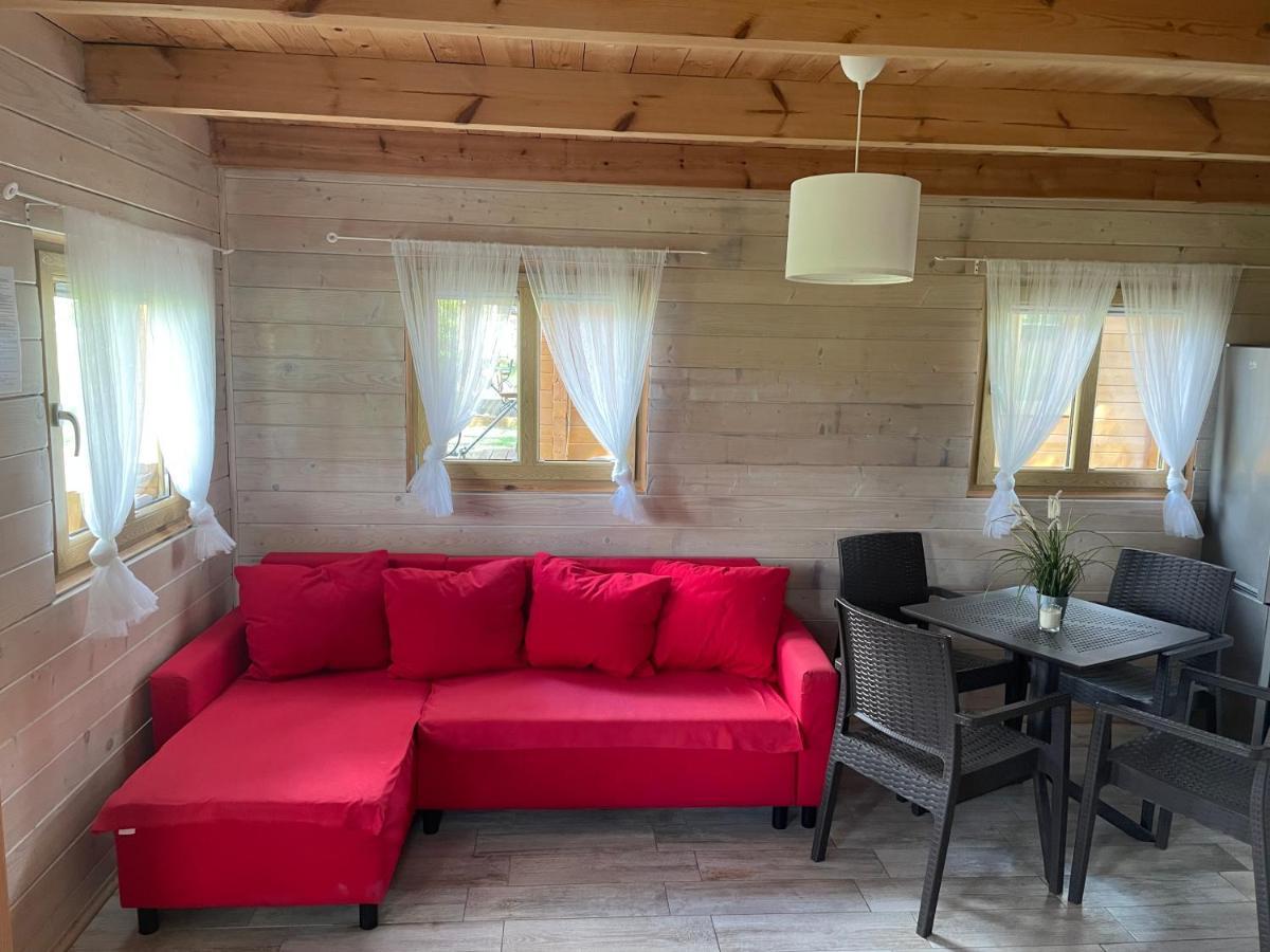 Camping Szczecinek Domy Wypoczynkowe Екстериор снимка